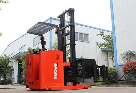 How to equip an electric forklift with a suitable charger